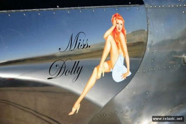 File:Noseart Miss Dolly.jpg