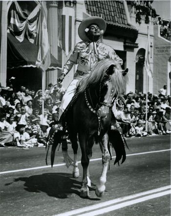 Leo-Carrillo-parade.jpg