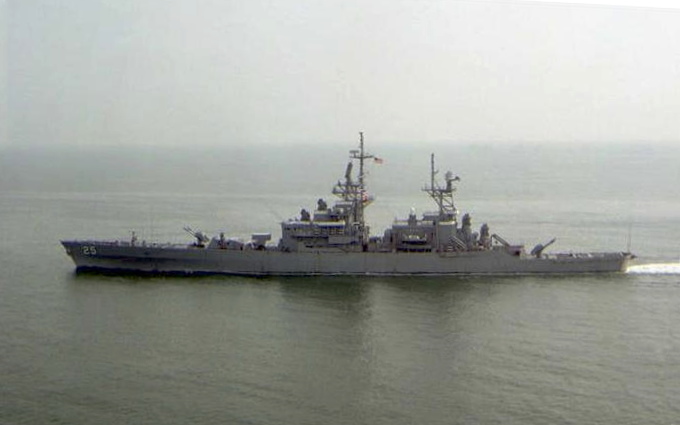 File:CGN-25 USS Bainbridge.jpg