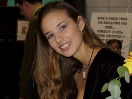 Cara Fawn.jpg