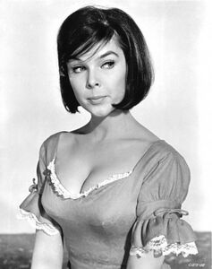 Yvonne craig-05.jpg