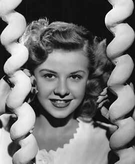 Vera-Ellen (1).jpg