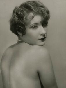 Gwen Lee 02.jpg