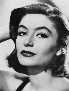 Anouk Aimee-01s.jpg