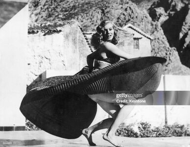 Anita Ekberg-p07.jpg