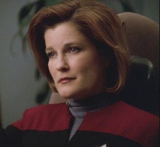 Kate Mulgrew-02.jpg