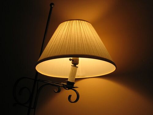 Pole hanging lamp.