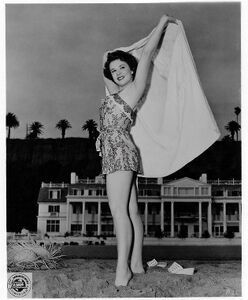Piper Laurie 02.jpg