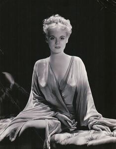 Marie Wilaon-p03.jpg