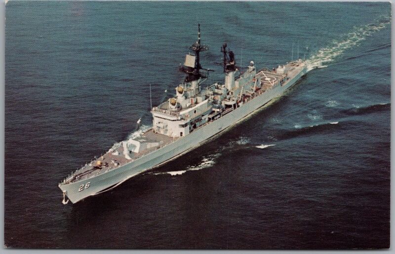 File:CG-26 USS Belknap.jpg