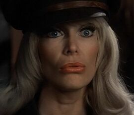 Dyanne Thorne resize.jpg