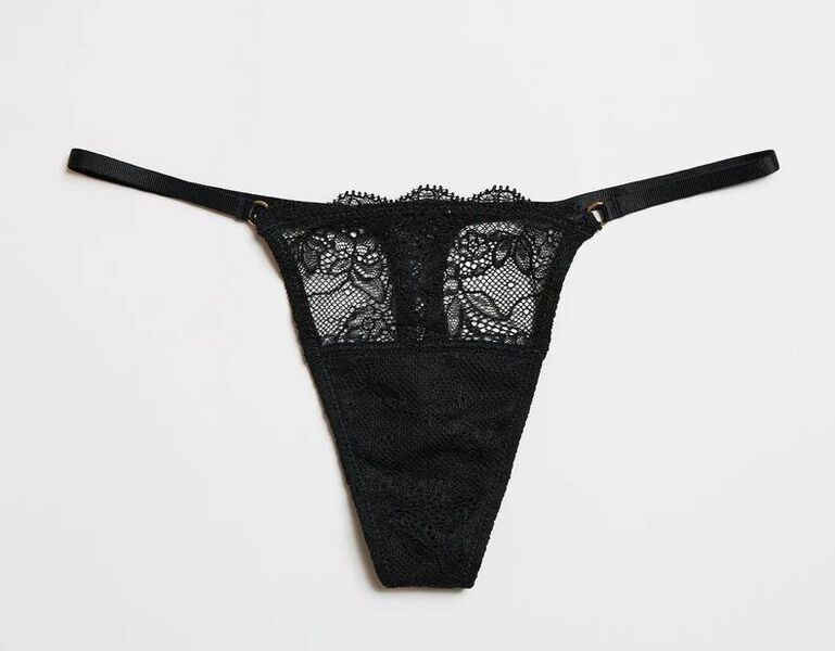 File:Thong (lingerie).jpg