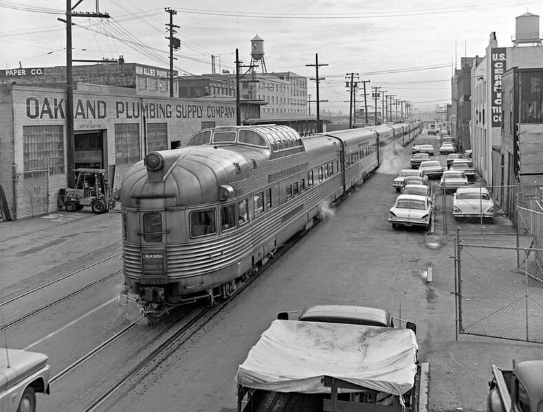 File:California Zephyr Oakland 1963.jpg