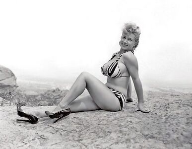 Virginia Bell-02.jpg