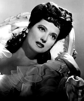 MerleOberon-publicity.jpg